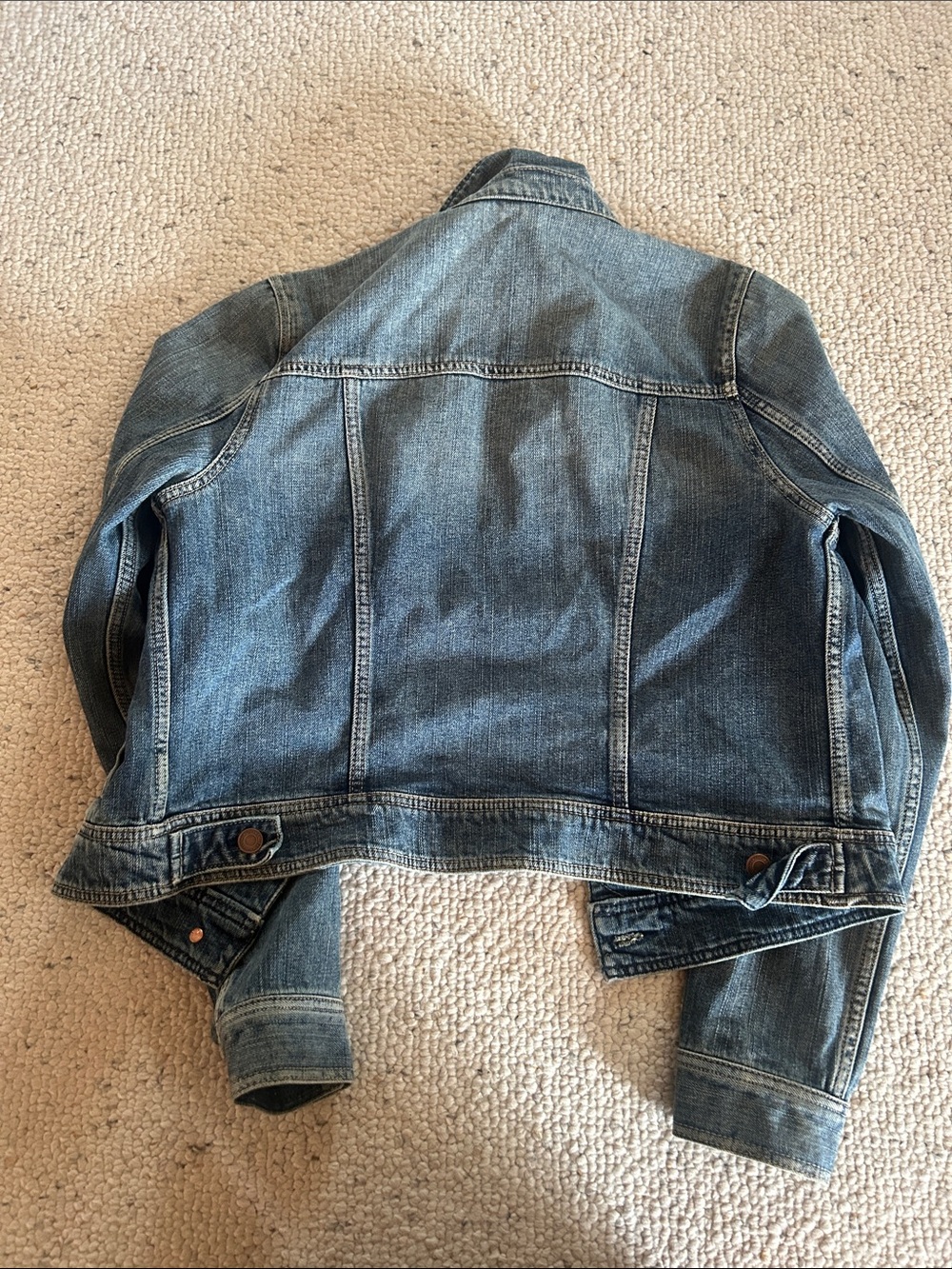 American eagle jean jacket. Size large - Picture 4 of 4